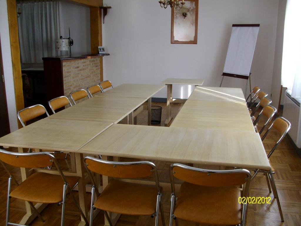 Au Logis Des Ours Belfort Nord Offemont Екстериор снимка